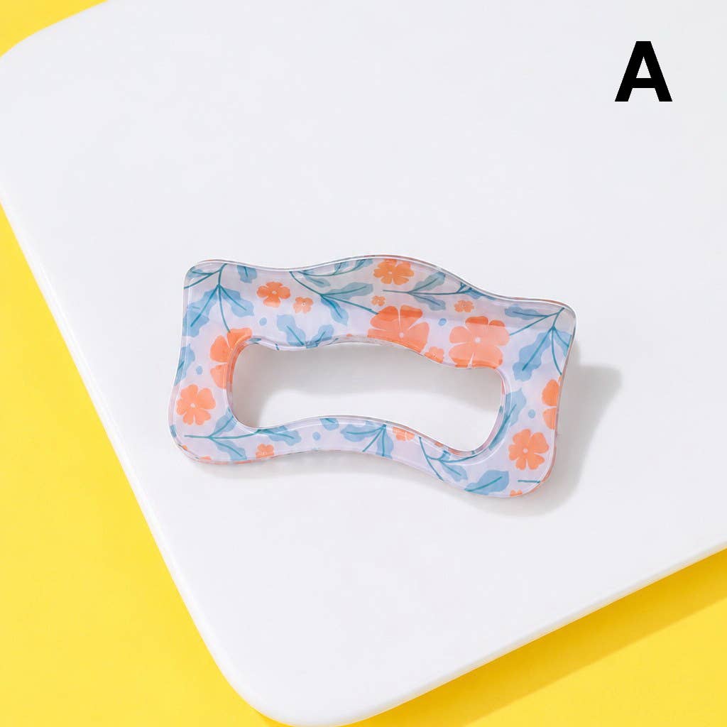 Floral Waivy Silhouette Hair Claw Clip